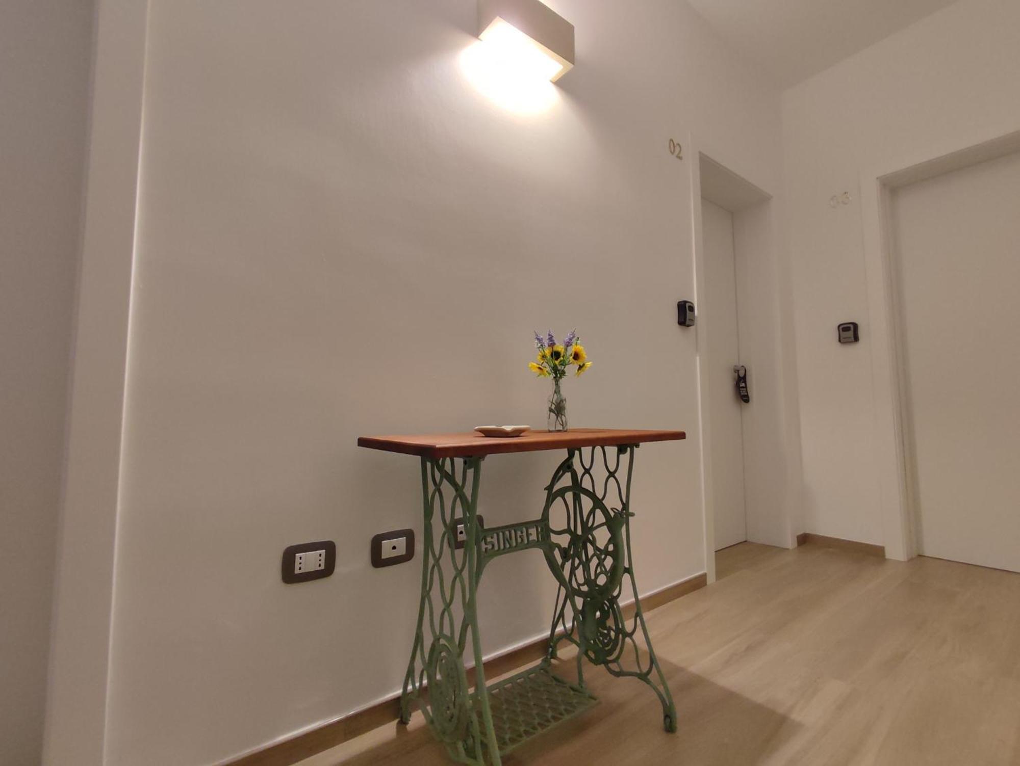 Pietra Bianca Acomodação com café da manhã Cutrofiano Exterior foto
