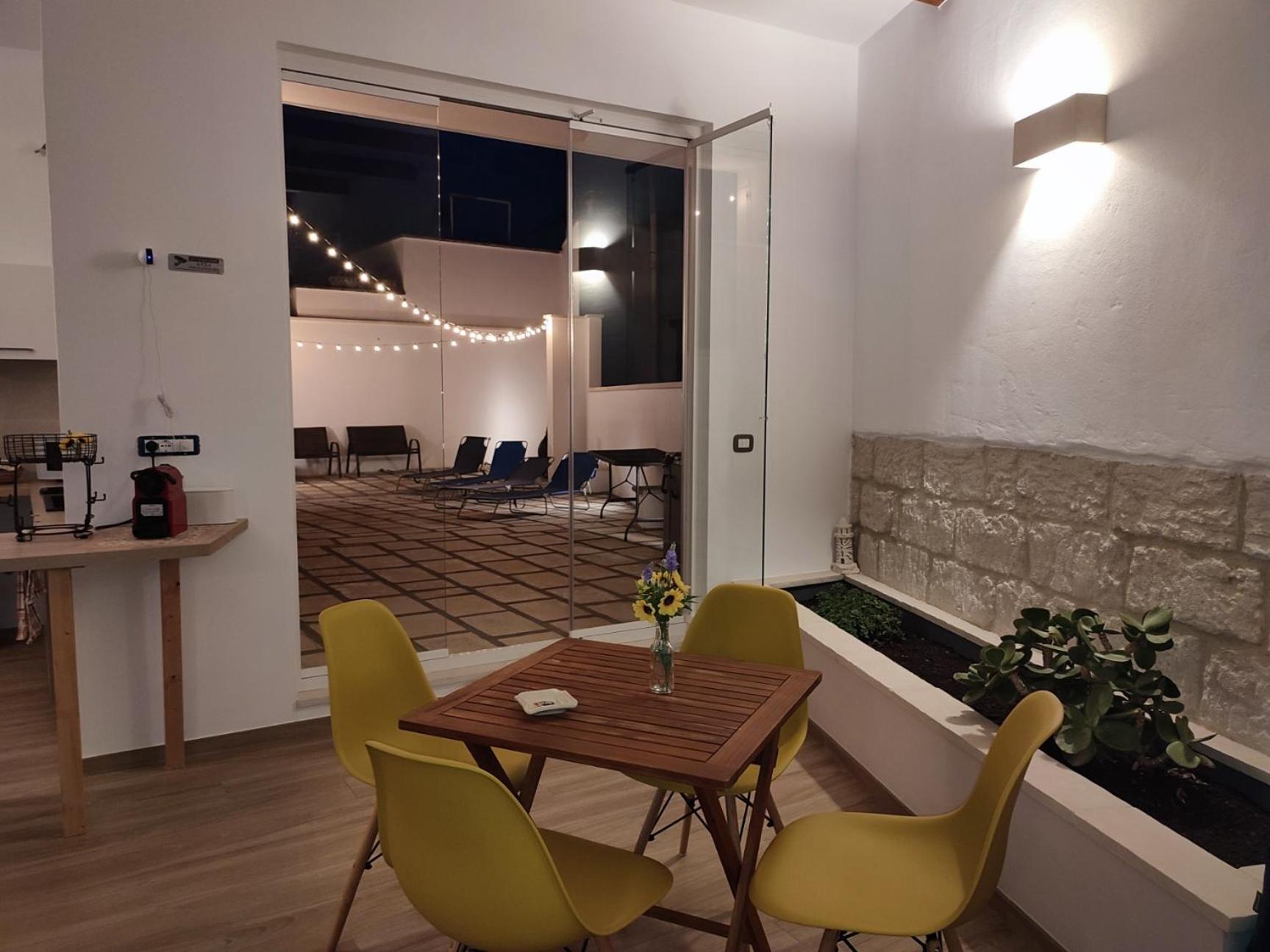 Pietra Bianca Acomodação com café da manhã Cutrofiano Exterior foto