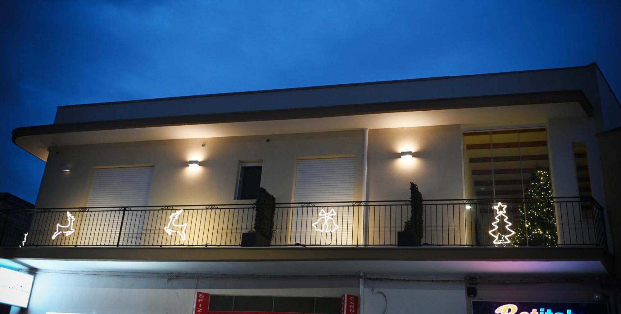 Pietra Bianca Acomodação com café da manhã Cutrofiano Exterior foto
