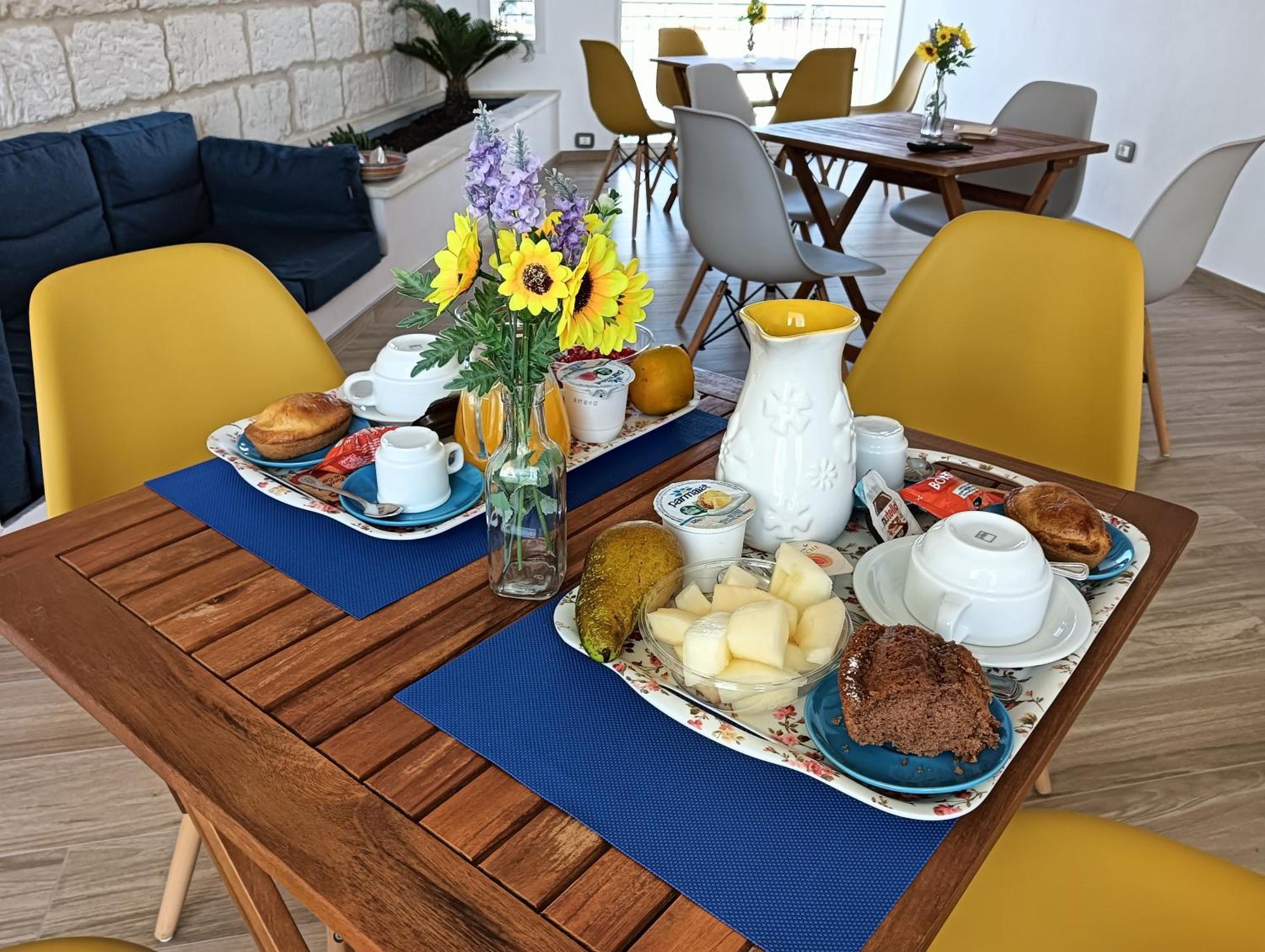 Pietra Bianca Acomodação com café da manhã Cutrofiano Exterior foto